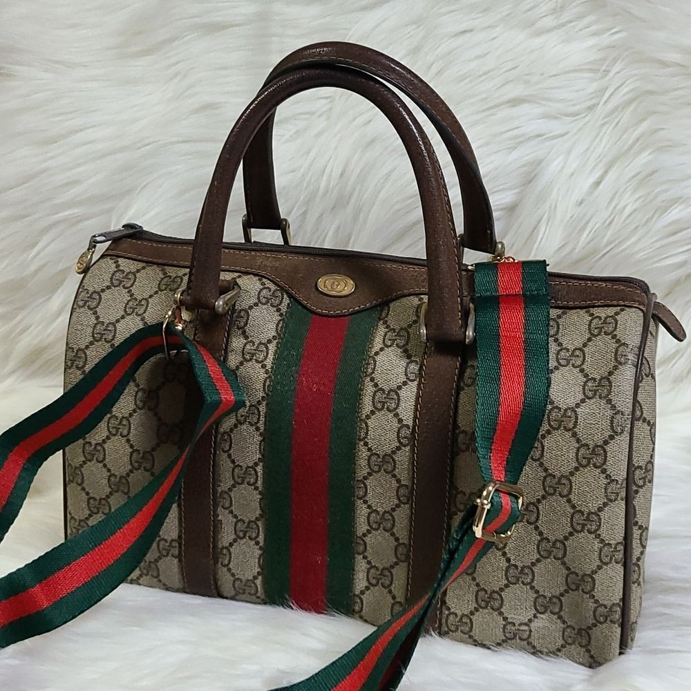 💯Authentic Gucci Handbag 🍀 - Picture 15 of 17